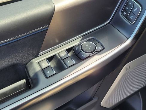 New 2025 Ford F150 Platinum w/ Equipment Group 702A High image 38