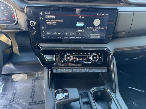 Used 2023 GMC Sierra 1500 AT4 w/ Technology Package image 22