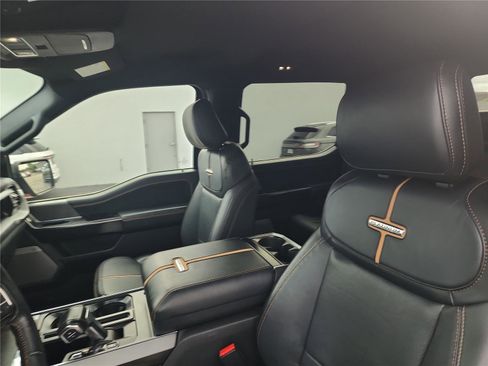 Used 2022 Ford F150 Platinum w/ Max Trailer Tow Package image 19