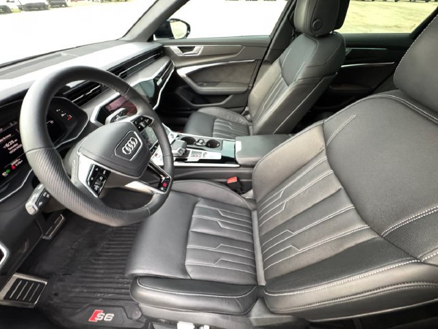 Used 2025 Audi S6 Premium Plus w/ Premium Plus Package AWD/4WD image 28