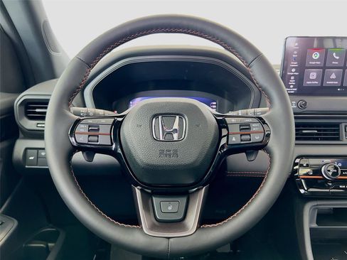 New 2026 Honda Pilot TrailSport image 19