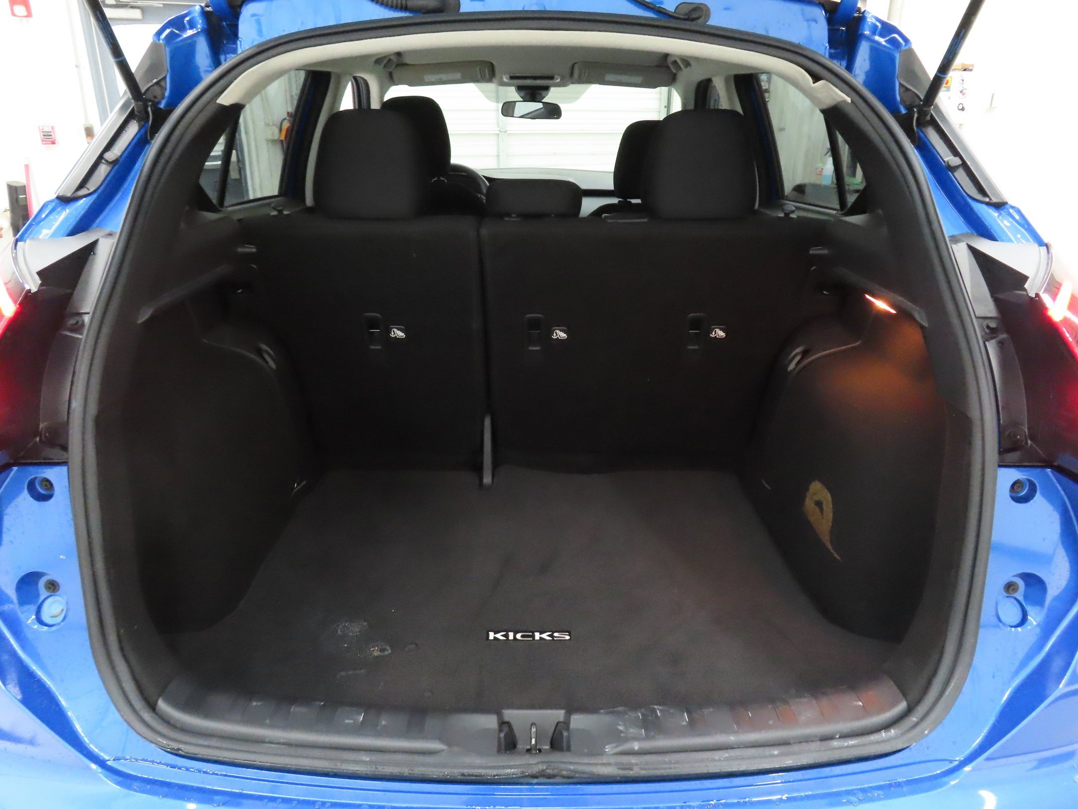 Used 2024 Nissan Kicks S FWD image 22
