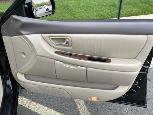 Used 2000 Toyota Avalon XLS image 20