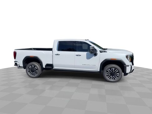 New 2026 GMC Sierra 3500 Denali Ultimate AWD/4WD image 9