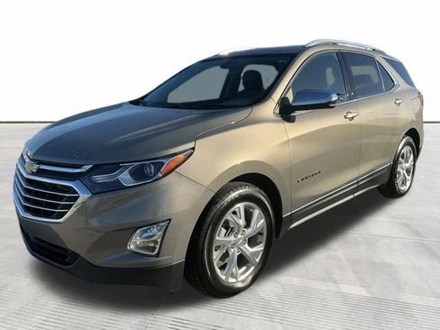 Used 2019 Chevrolet Equinox Premier FWD image 3