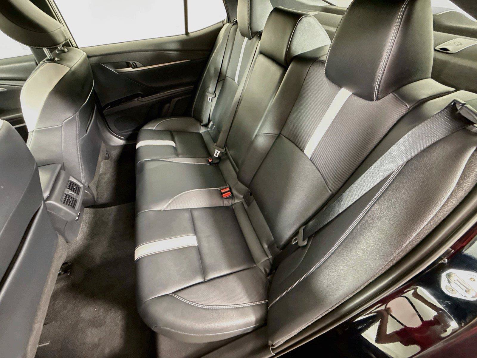 Used 2026 Toyota Camry SE FWD image 27