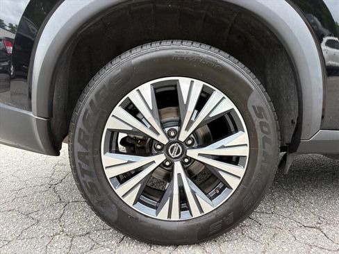 Used 2021 Nissan Rogue SV AWD/4WD image 26