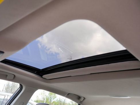 Used 2023 Nissan Altima 2.5 SL image 11