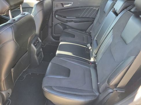 Used 2023 Ford Edge ST image 11