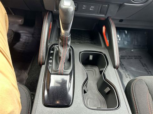 Used 2022 Nissan Frontier PRO-4X w/ Technology Package image 28