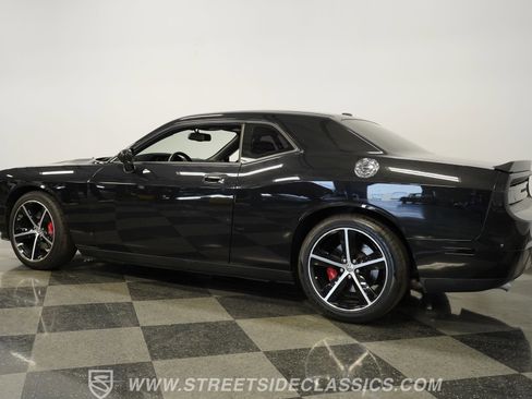 Used 2010 Dodge Challenger SRT8 w/ SRT Option Group II image 8
