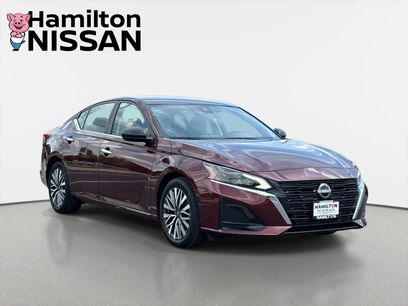 Used 2025 Nissan Altima 2.5 SV
