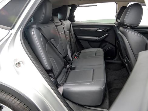 Used 2023 VinFast VF 8 Eco AWD/4WD image 46