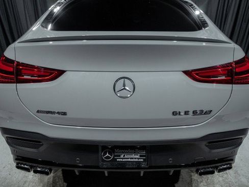 Used 2025 Mercedes-Benz GLE 63 AMG S image 6