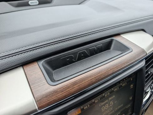 Used 2016 RAM 1500 Laramie w/ Convenience Group image 30