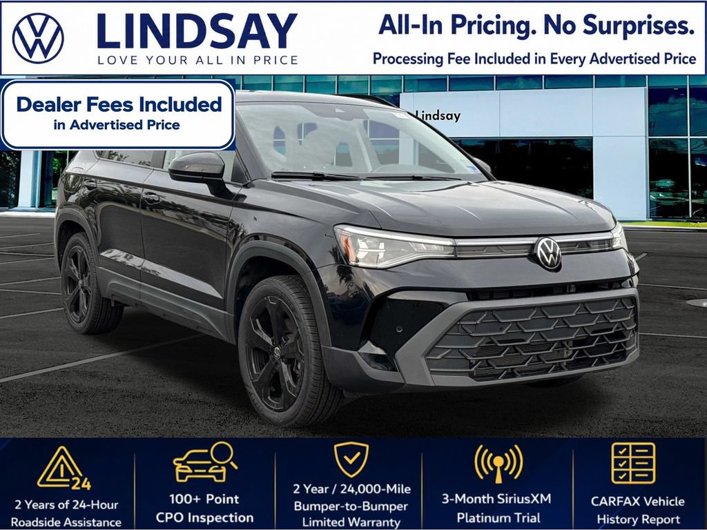 Certified 2025 Volkswagen Taos SE AWD/4WD image 1