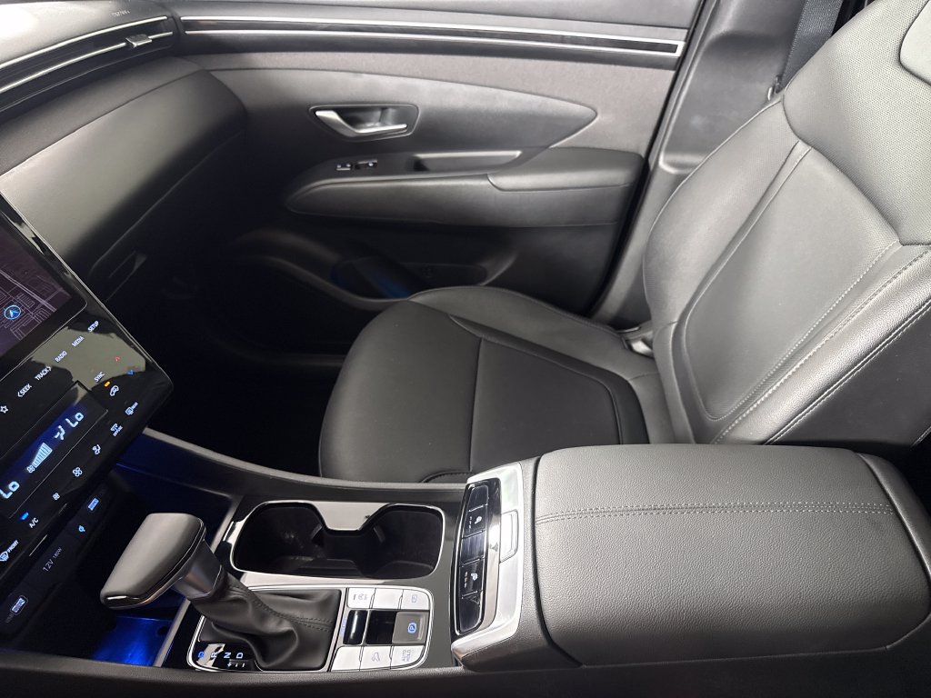 Certified 2024 Hyundai Tucson SEL w/ Convenience Package FWD image 24