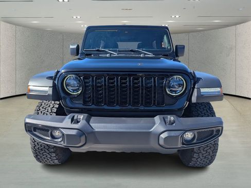 Used 2024 Jeep Wrangler Willys image 8