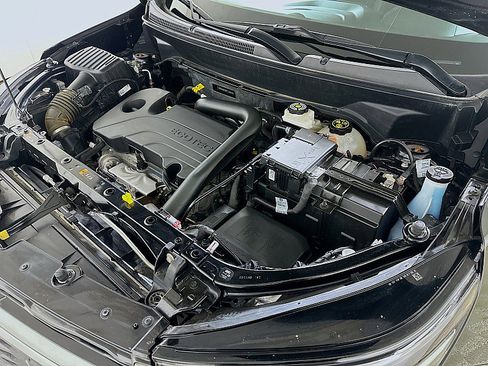 Used 2023 Chevrolet Equinox RS image 27