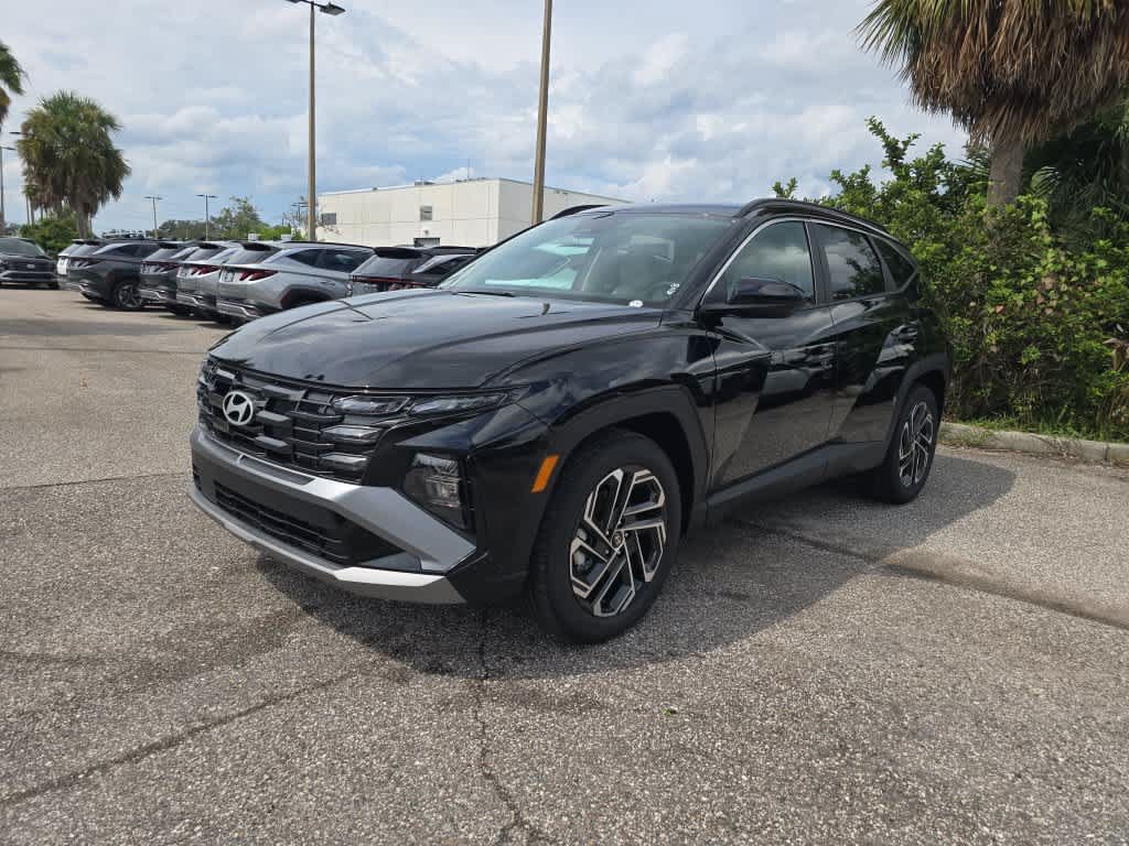 New 2026 Hyundai Tucson SEL Plus FWD image 2