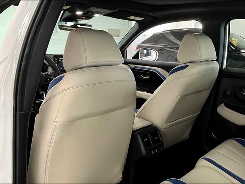 Used 2025 Acura ADX A-Spec image 11