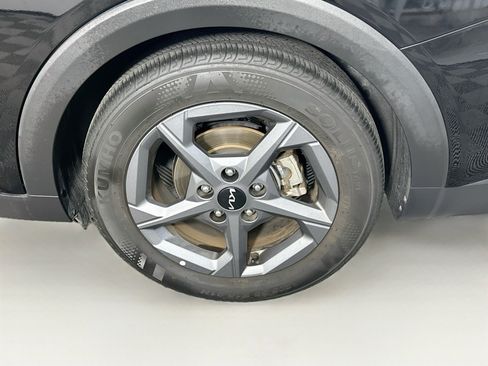 Used 2025 Kia K4 FWD image 11