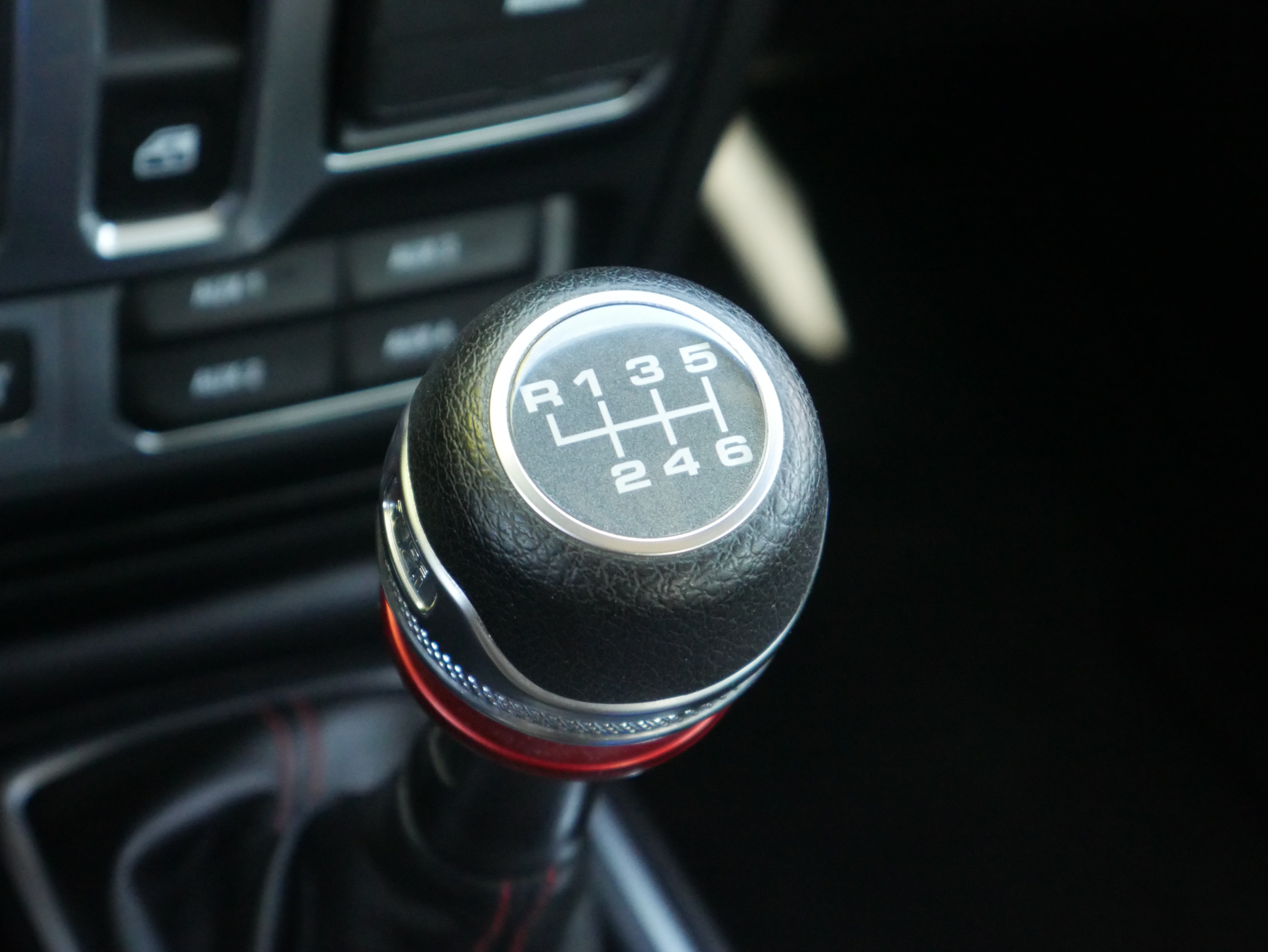 Used 2019 Jeep Wrangler Rubicon AWD/4WD image 15