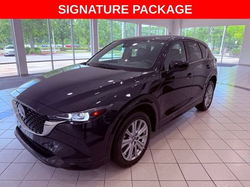 Used 2023 MAZDA CX-5 Signature AWD/4WD image 3