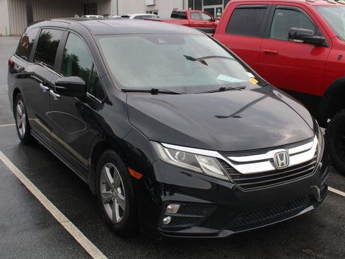 Used 2018 Honda Odyssey EX-L image 3