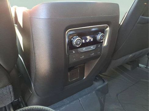 New 2026 Chevrolet Suburban High Country AWD/4WD image 13