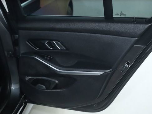 Used 2020 BMW 330i xDrive Sedan w/ Parking Assistance Package image 24