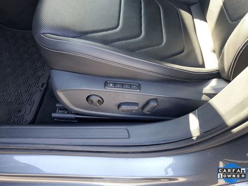 Used 2022 Volkswagen Jetta SEL FWD image 19