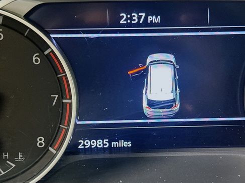 Used 2023 Nissan Rogue S image 19