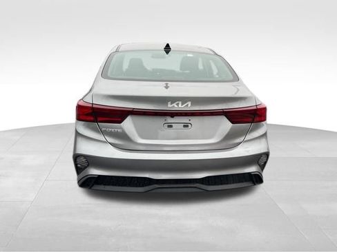 Certified 2024 Kia Forte LXS image 8