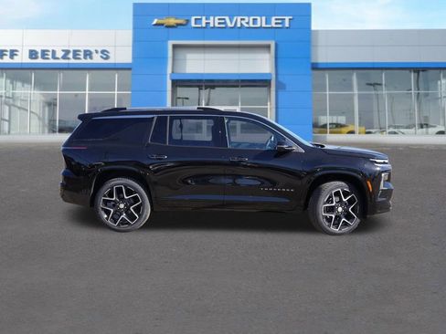 New 2026 Chevrolet Traverse High Country image 2