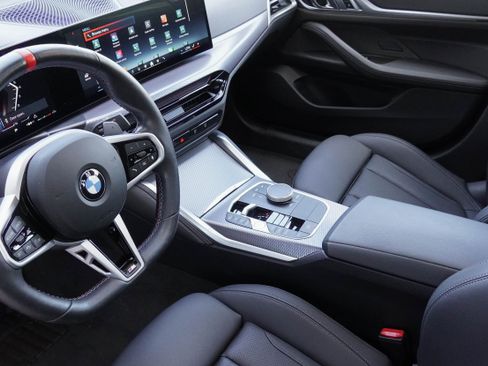 Certified 2025 BMW 440i xDrive AWD/4WD image 9
