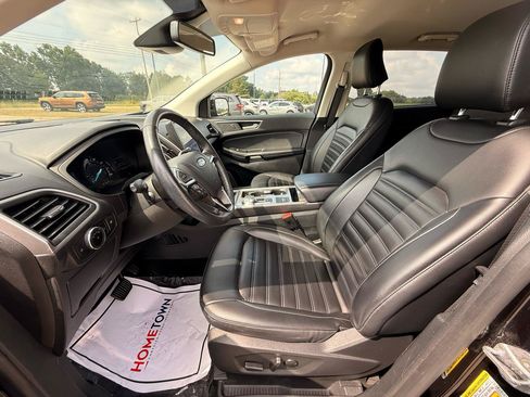 Used 2024 Ford Edge SEL AWD/4WD image 10
