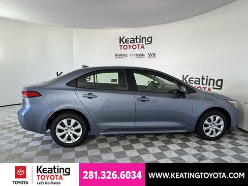 New 2026 Toyota Corolla LE FWD image 4