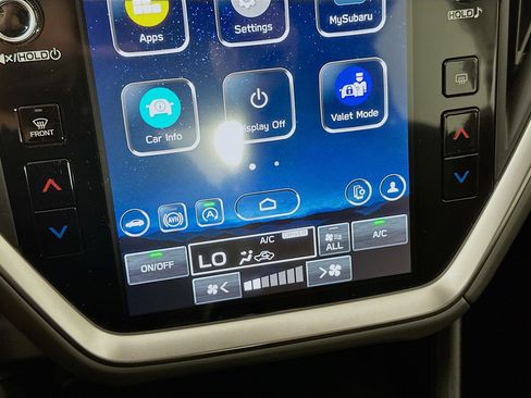 Used 2024 Subaru Crosstrek 2.0i Premium image 22