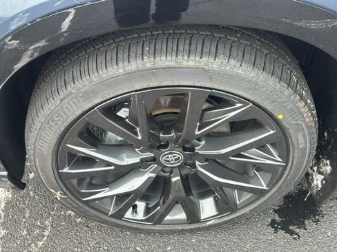 New 2025 Toyota Crown Signia w/ Advanced Technology Package image 37