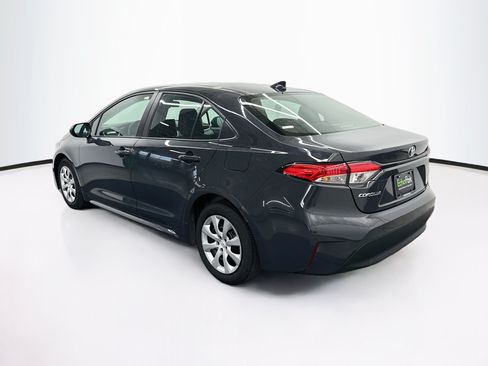 Used 2025 Toyota Corolla LE FWD image 5