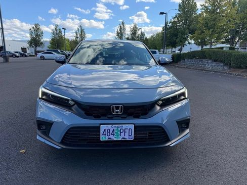 Used 2023 Honda Civic Sport Touring image 3