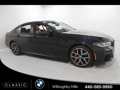 Used 2023 BMW 540i xDrive w/ M Sport Package AWD/4WD image 1