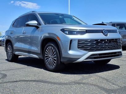 New 2025 Volkswagen Tiguan S