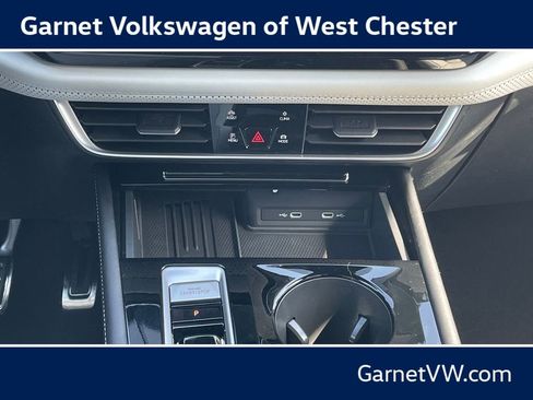 New 2026 Volkswagen Atlas Cross Sport SEL Premium R-Line AWD/4WD image 18