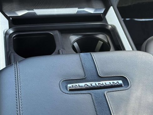 Used 2025 Ford F250 Platinum AWD/4WD image 18