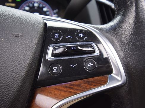 Used 2015 Cadillac Escalade Premium image 33