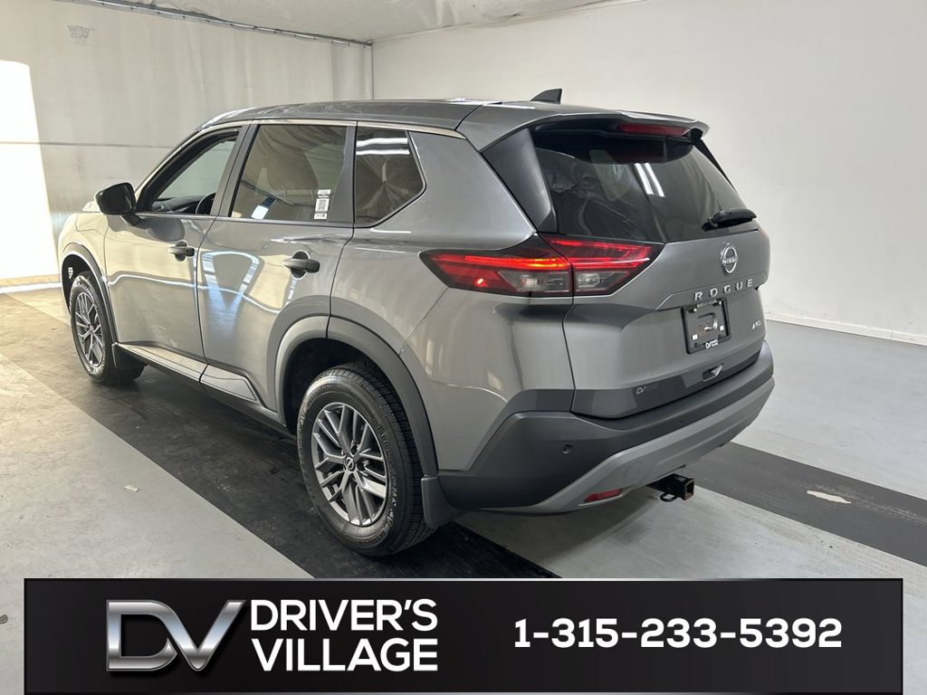 Used 2023 Nissan Rogue S AWD/4WD image 7