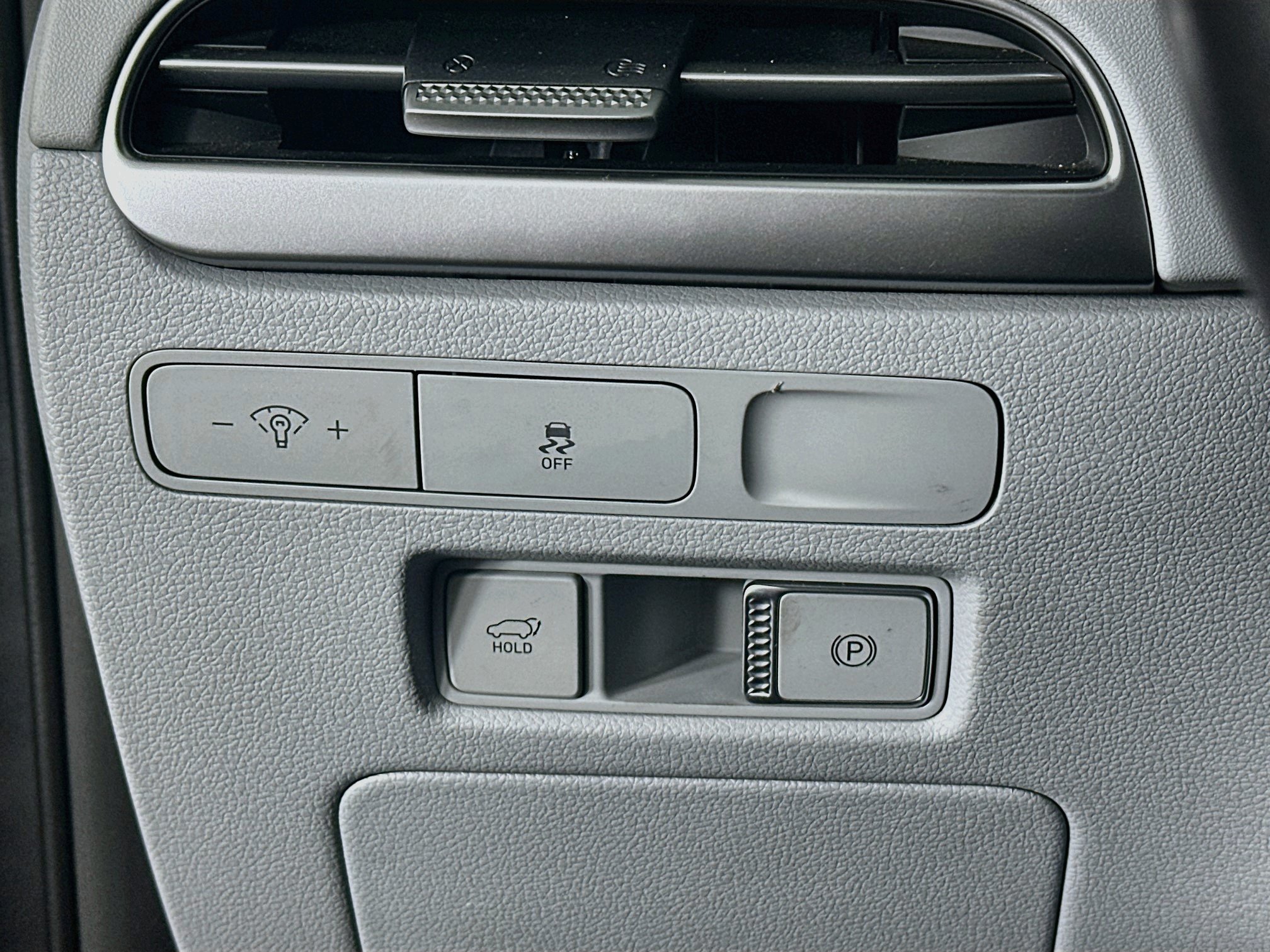 Used 2025 Hyundai Palisade SEL FWD image 17