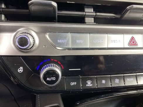 Used 2024 Kia Telluride EX X-Line AWD/4WD image 25